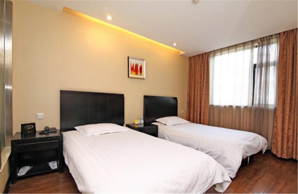 Jitai Hotel - People'S Square Branch เซี่ยงไฮ้ ภายนอก รูปภาพ