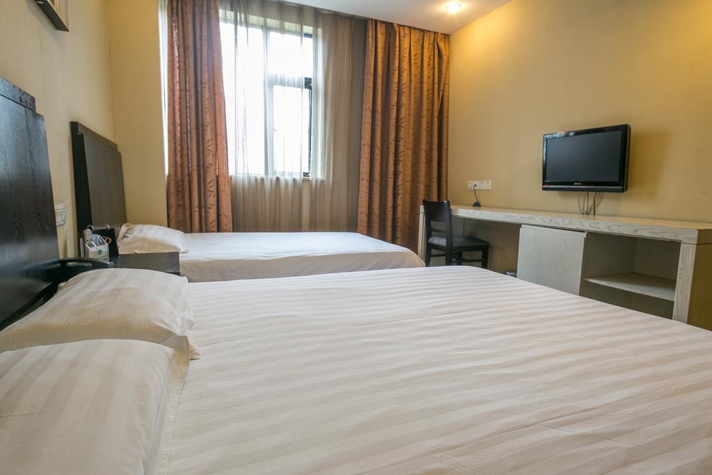 Jitai Hotel - People'S Square Branch เซี่ยงไฮ้ ภายนอก รูปภาพ