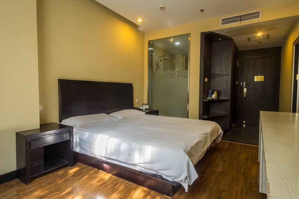 Jitai Hotel - People'S Square Branch เซี่ยงไฮ้ ภายนอก รูปภาพ